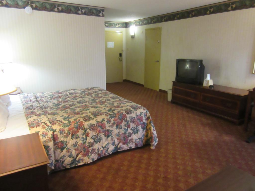Governor'S Inn & Suites Memphis Exteriör bild